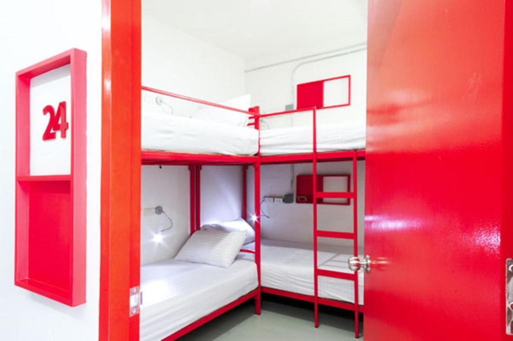 Jellybean Ezy Hostel Sathorn Bangkok Rum bild