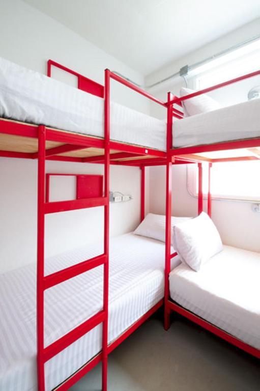 Jellybean Ezy Hostel Sathorn Bangkok Rum bild
