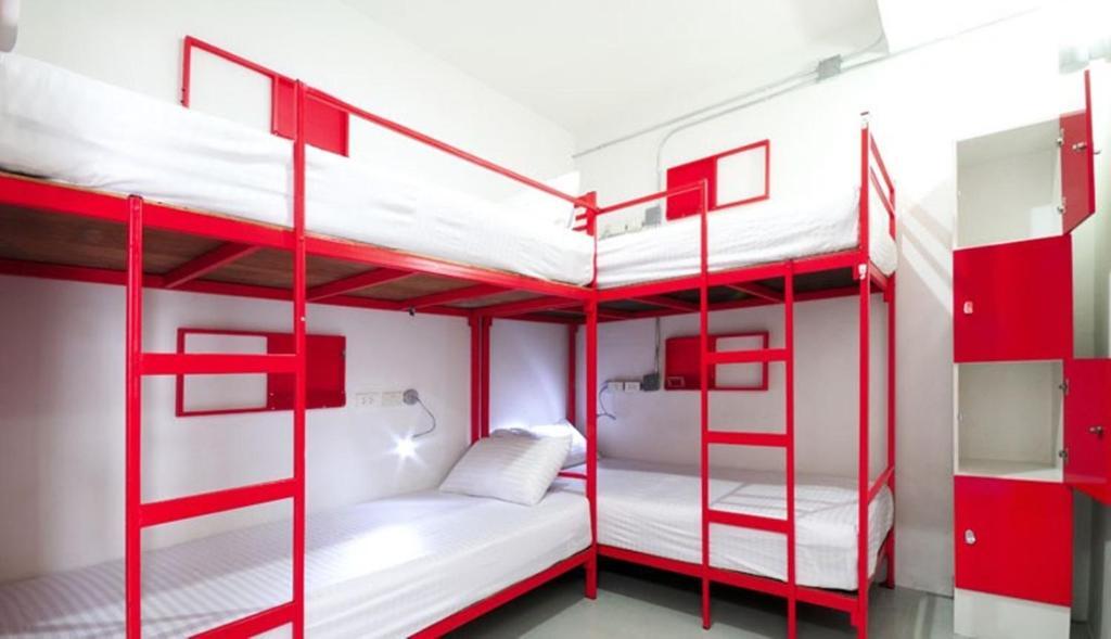 Jellybean Ezy Hostel Sathorn Bangkok Rum bild