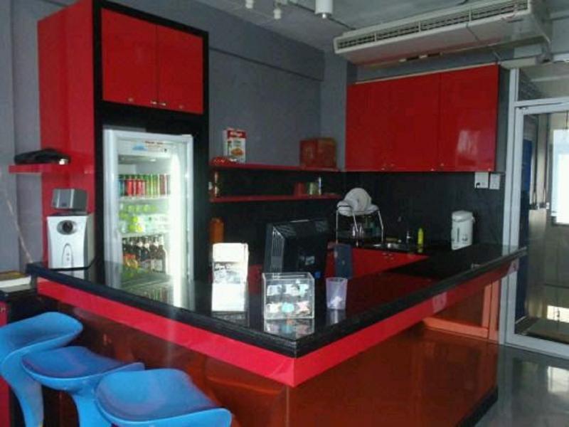 Jellybean Ezy Hostel Sathorn Bangkok Exteriör bild