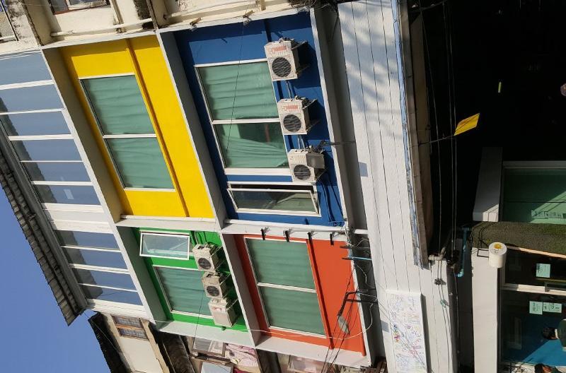 Jellybean Ezy Hostel Sathorn Bangkok Exteriör bild